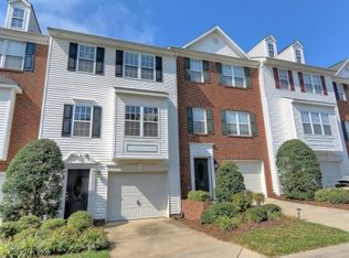 112 Rock Ridge Ln, Mount Holly, NC 28120