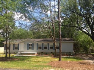726 Aspen St, Aberdeen, NC 28315