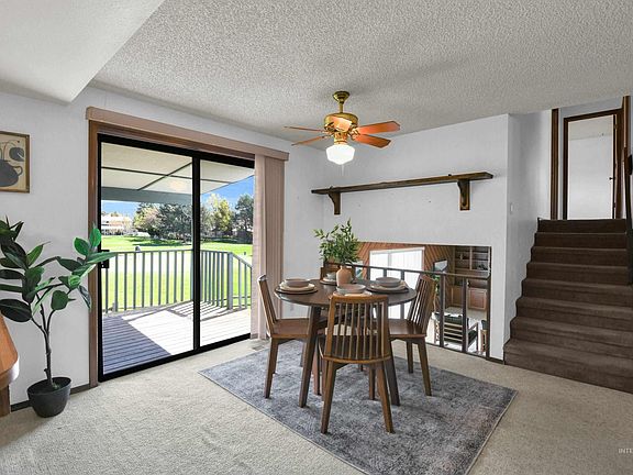 3rd image of 1238 N Eagle Hills Way