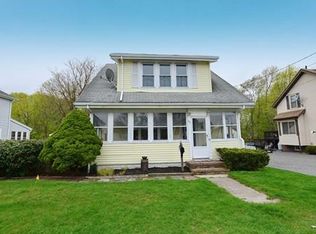 55 Macomber Ave, Swansea, MA 02777