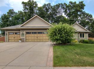 608 Katie Ln, Eau Claire, WI 54703
