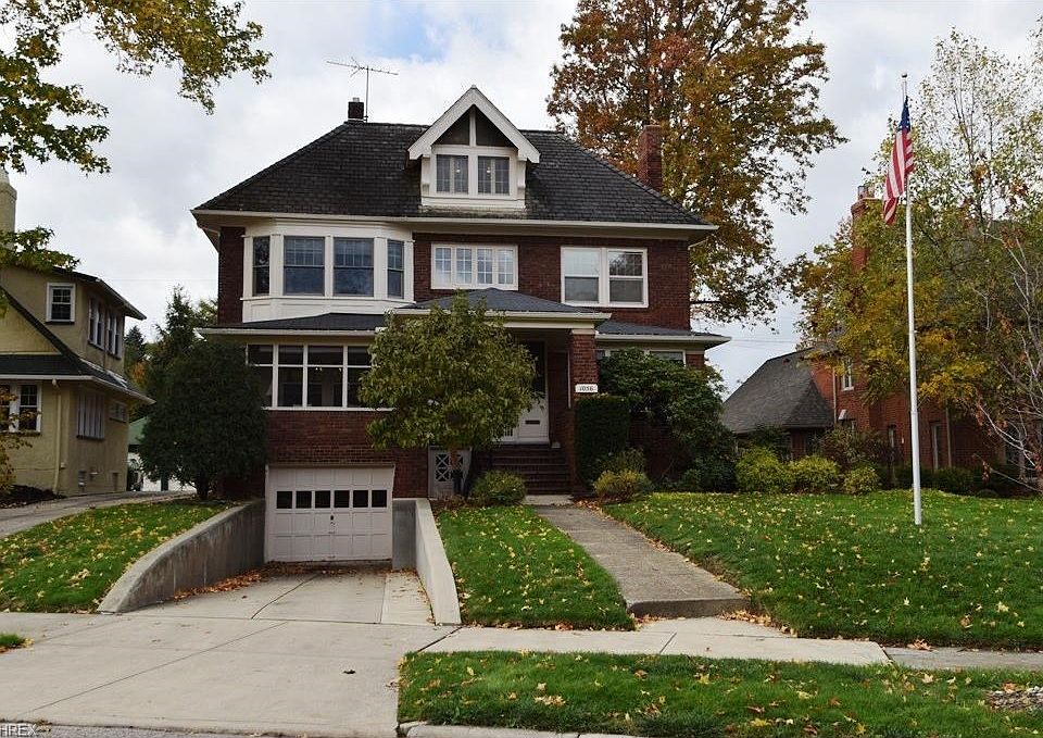 1st image of 1056 Forest Cliff Dr