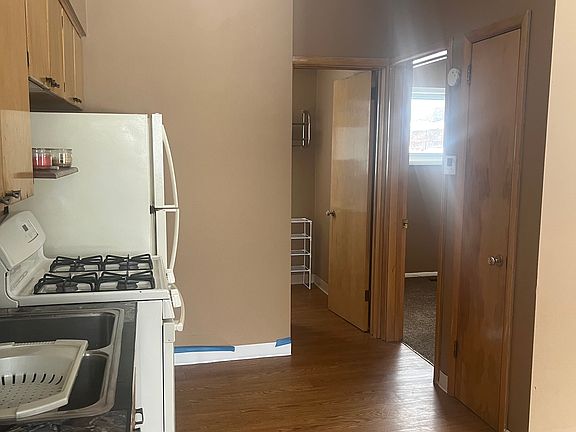 3rd image of 2350 & 2352 Newton St #2350
