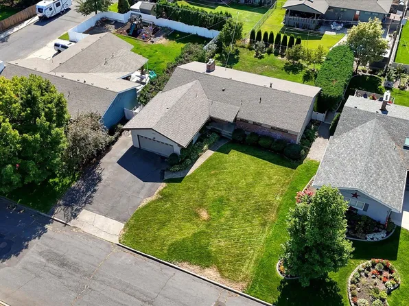 1922 E 35th Ave, Spokane, WA 99203