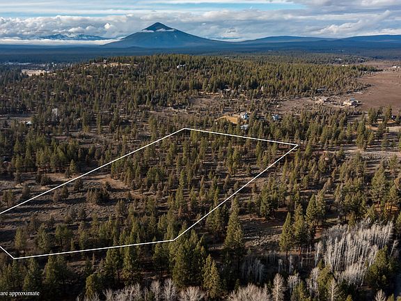 3rd image of 16305 Riata Ct