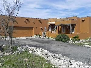 3rd image of 315 White Oak Trl