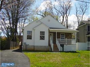 210 6th Ave, Folsom, PA 19033
