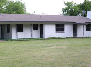 1421 J E Woody Rd, Springtown, TX 76082