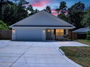 975 Luawai Way, Diamondhead, MS 39525