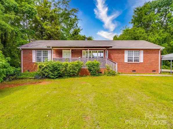 3750 Turner Rd, Clover, SC 29710