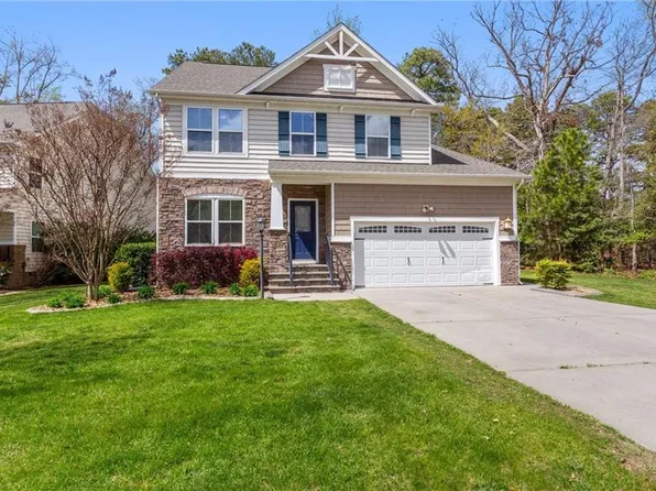 13459 Harbor Dr, Carrollton, VA 23314