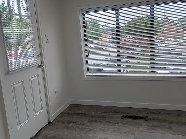 9601 Brassie Way — Photo 18
