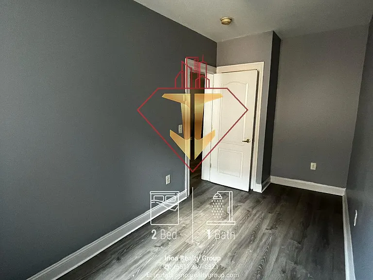 399 Avenue C #A — Photo 2
