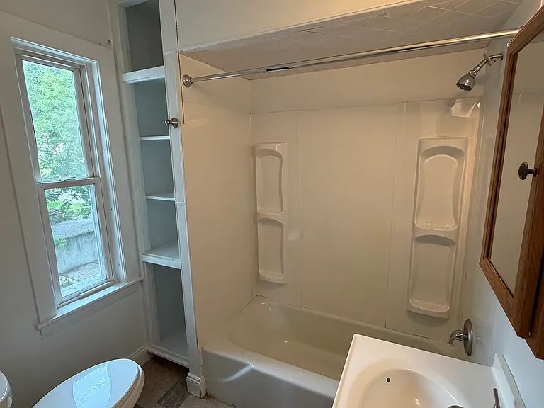 22 Dale St #22 — Photo 13