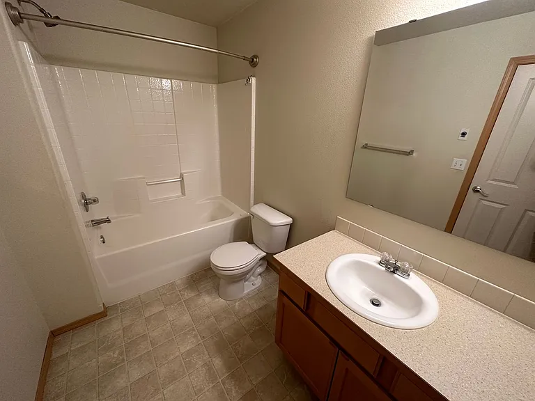 2125 Bobs Hollow Ln #A — Photo 12