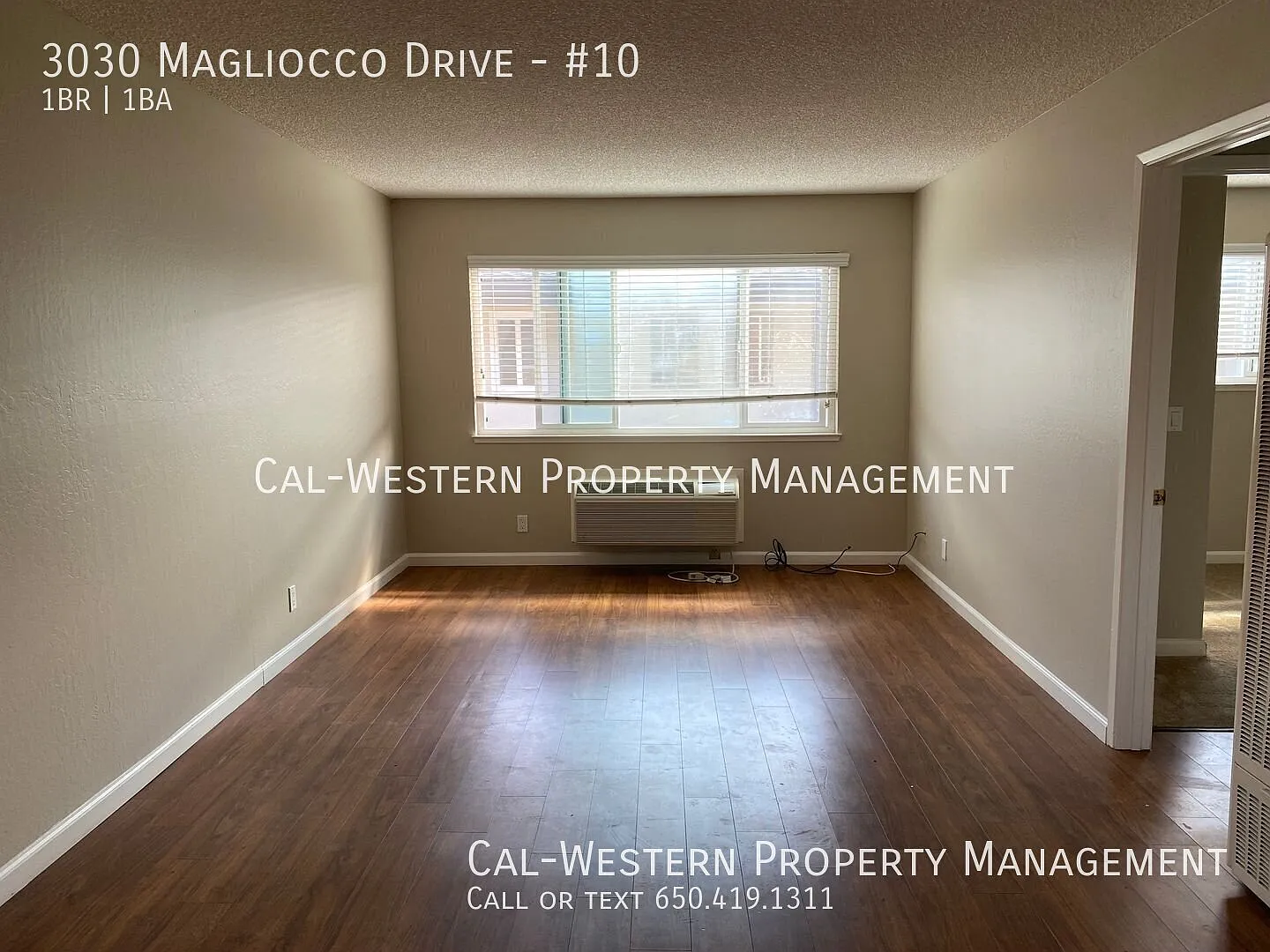 Available 1 bed 1 bath apartment on 2nd floor with a/c! — Photo 1
