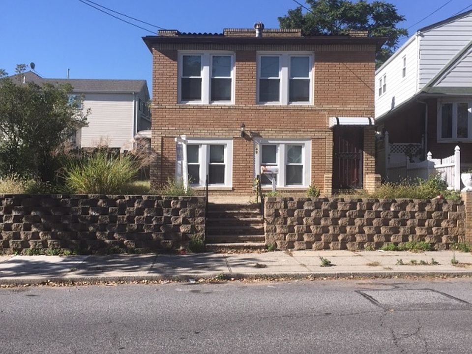 1st image of 169 Cedar Ave
