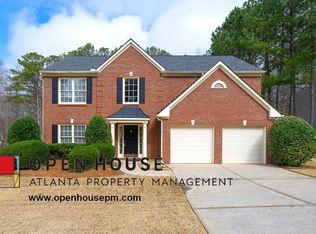515 Huntgate Rd, Woodstock, GA 30189