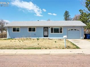 1520 Mineola St, Colorado Springs, CO 80915
