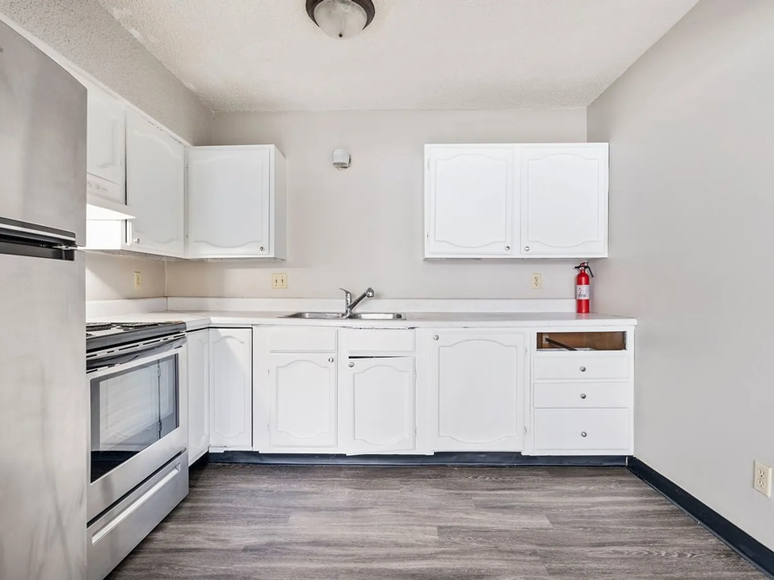 Receive 1 Month FREE Rent at Leavitt Park! — Photo 4
