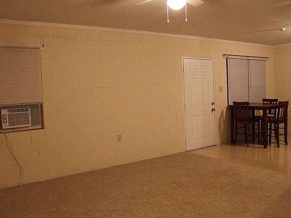 5th image of 417 Squirrel St