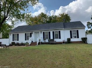 2608 Pine Lake Dr, Greensboro, NC 27407