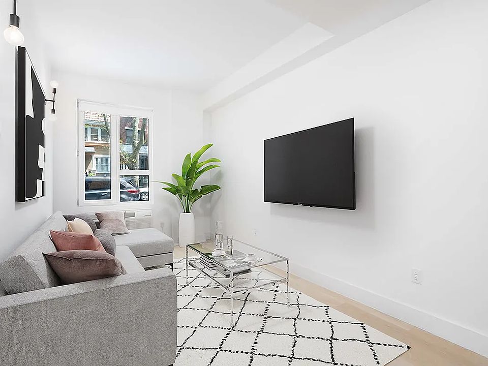 1st image of 1042 President St #1G