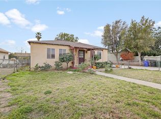 18595 Grove Pl, Bloomington, CA 92316