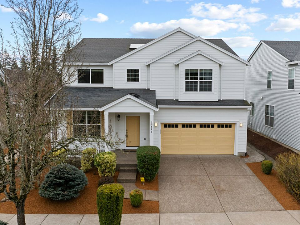 1st image of 15642 SE Bollam Dr