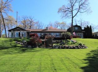 13336 Wenwood Dr, Fenton, MI