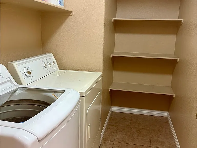 2065 Scanlon Ferry Ct #103 — Photo 24