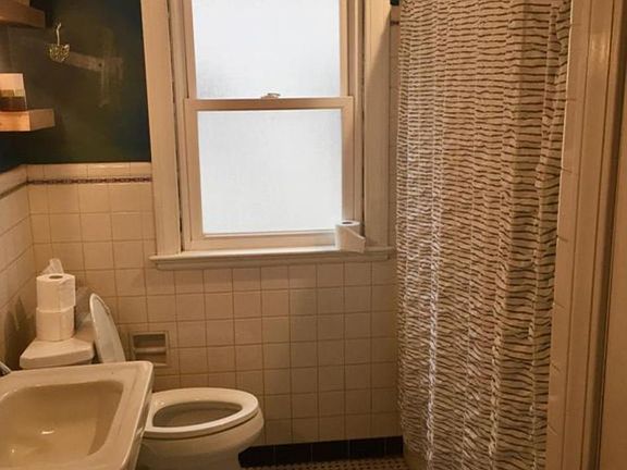 5th image of 2066 Atkins Ave