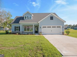 47 Ennis Rd, Pembroke, GA 31321