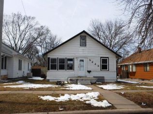 2223 Metropolitan St, Sioux City, IA 51109
