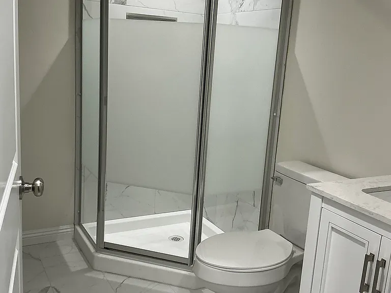 215 E Summer St #1 — Photo 7