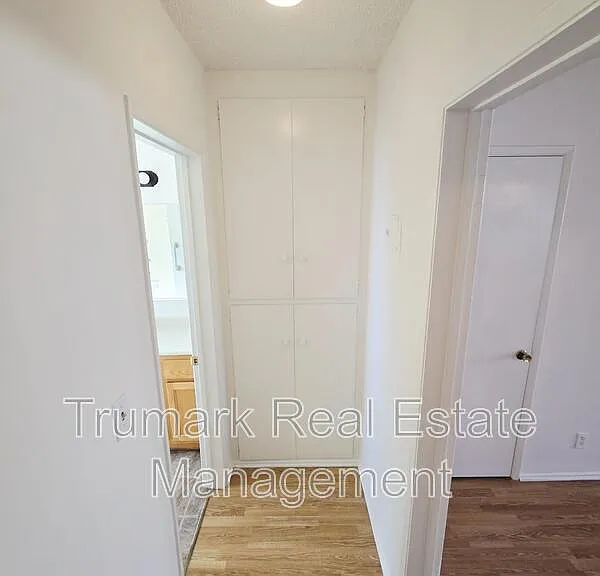 332 Cornell Dr #E — Photo 6