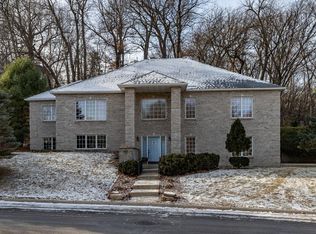 2050 Baihly Estates Ln SW, Rochester, MN 55902