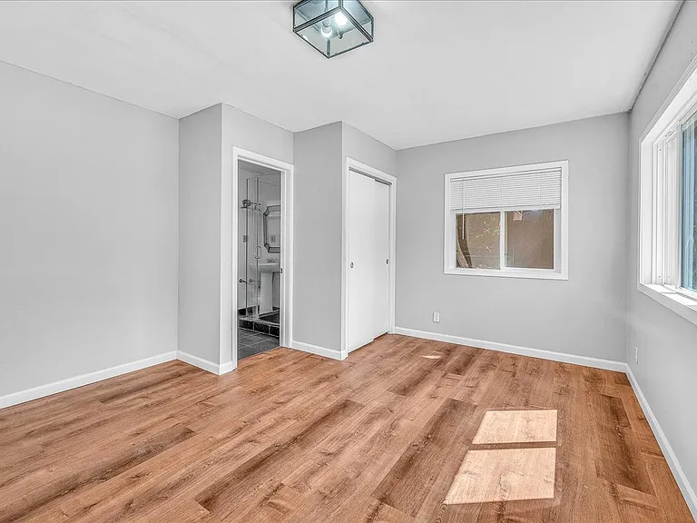 Basement Bedroom Suite 2