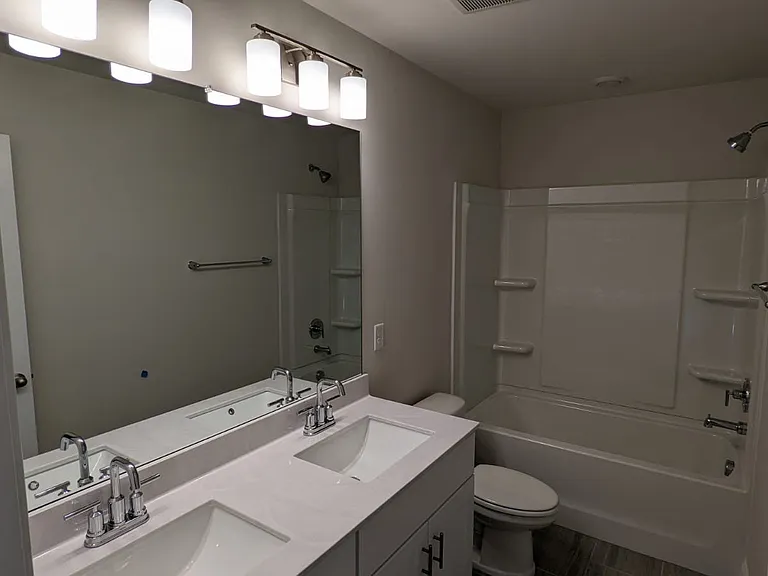1411 Alabaster Ln — Photo 17