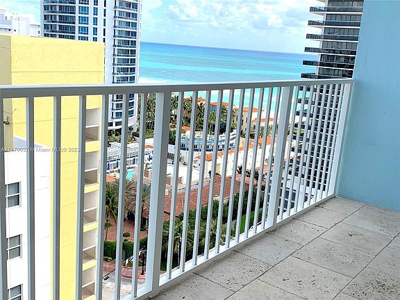 3rd image of 5838 Collins Ave #Penthouse E