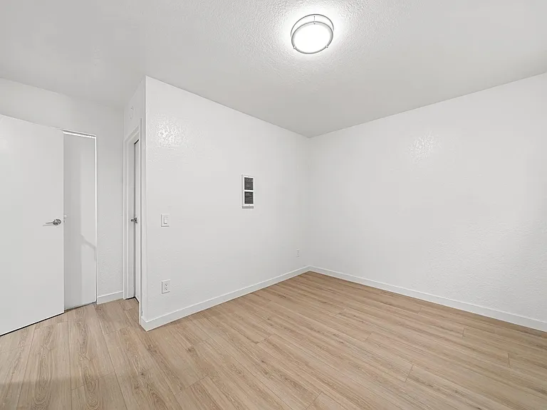 1101 Colusa St #3 — Photo 42