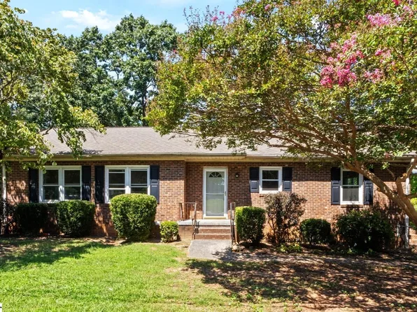 706 W Lee Rd, Taylors, SC 29687