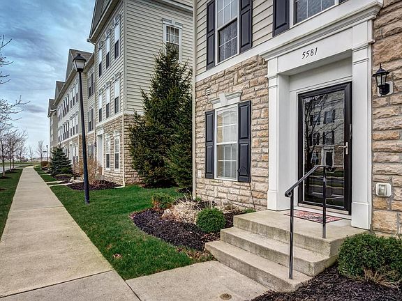 3rd image of 5581 Bow Falls Blvd