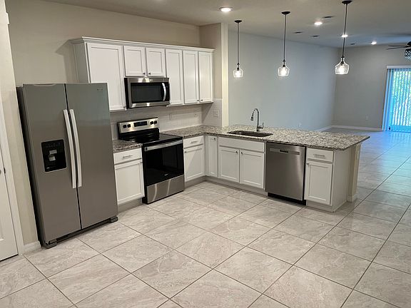 2nd image of 4577 Sparkling Shell Ave