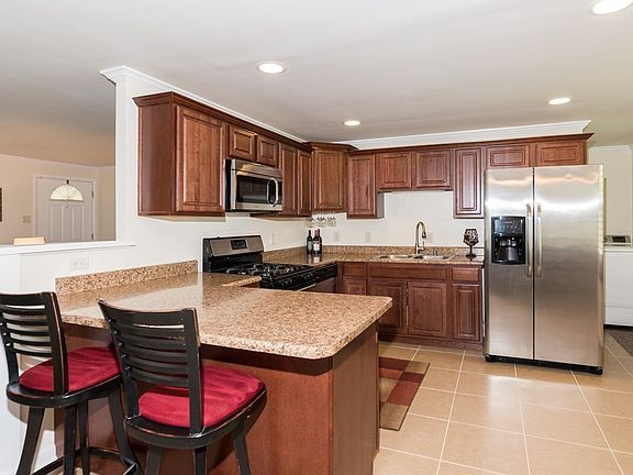 4th image of 1446 Minturn Ln