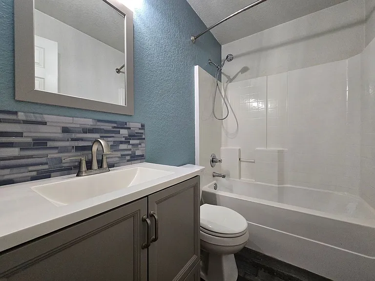 3802 Captain Dr — Photo 23