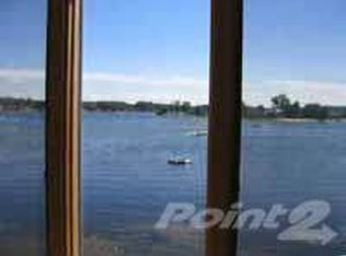 40 Northshore Dr #20, La Porte, IN 46350