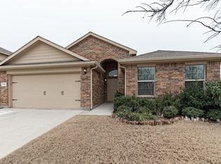 7104 Wavecrest Way, Fort Worth, TX 76179