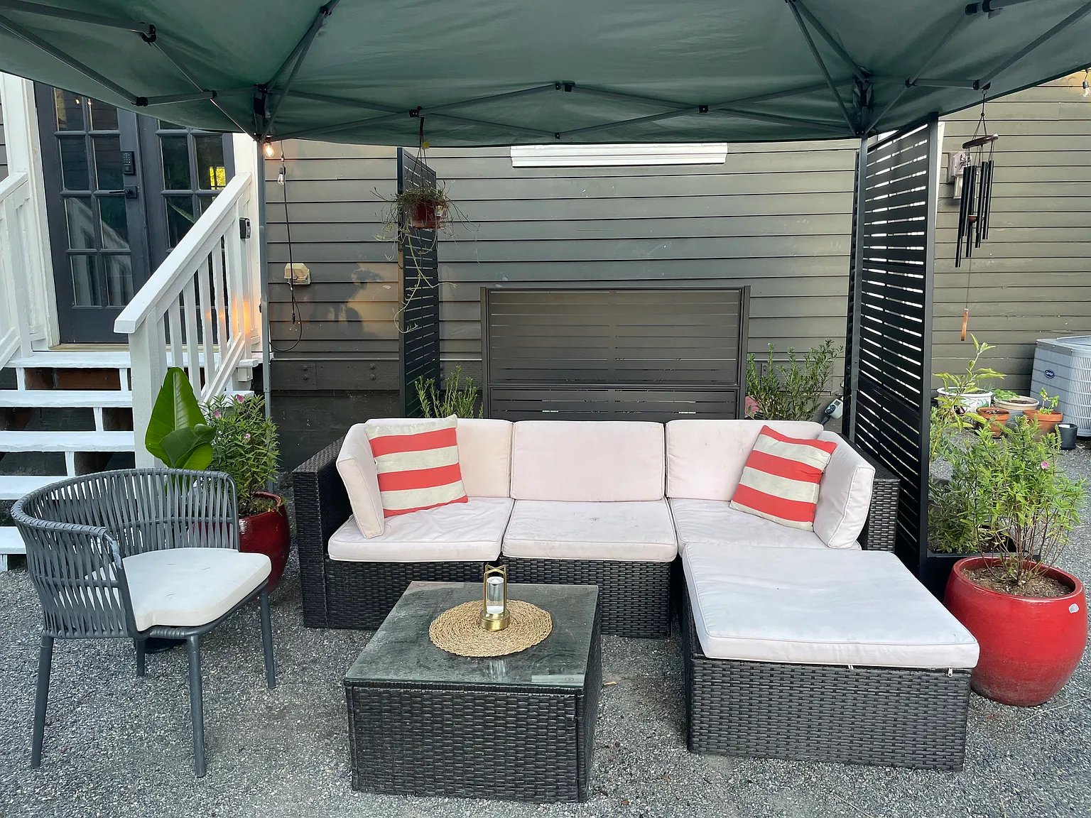 3 bed, 1227 sqft, $3,300 — Photo 3