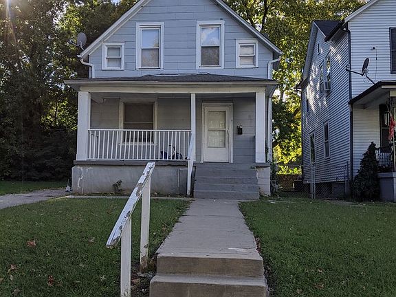 3rd image of 2006 Agnes Ave